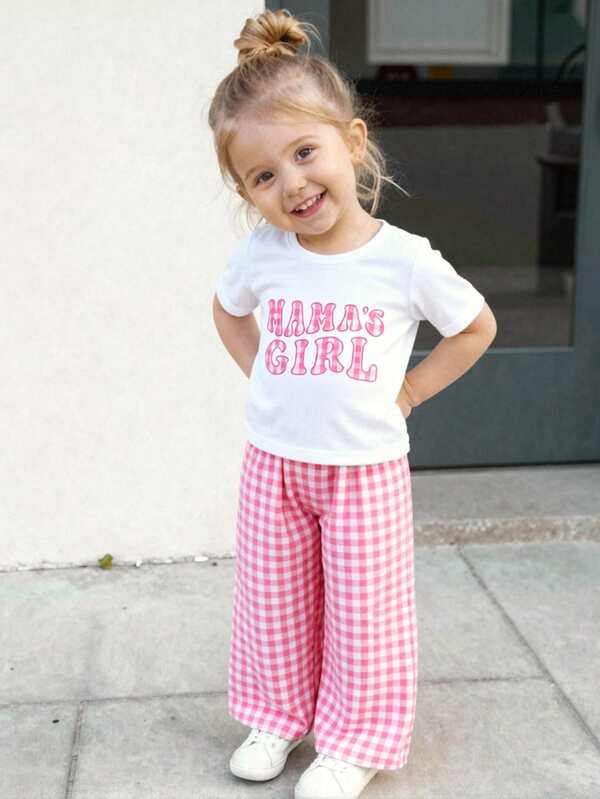 SHEIN Playful Pals Infant Girl 2pcs Summer Fashion Minimalist Street Style White Short Sleeve T-Shirt With Pink Plaid Embroidery Decoration On Chest And Pink Striped Long Pants Set, Suitable For Daily Wear, School, Casual, Sports