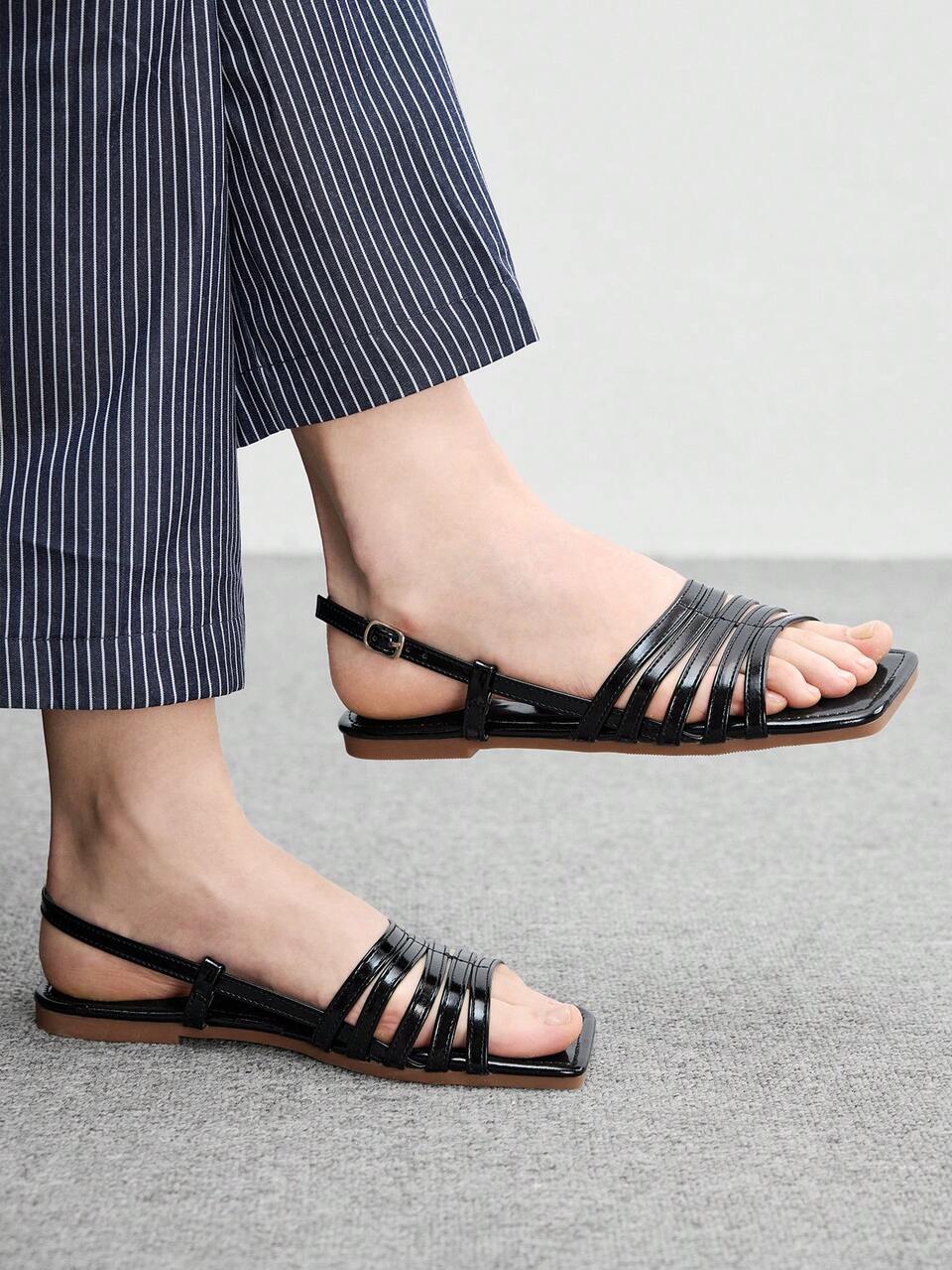 CUCCOO BIZCHIC Classic Simple Fashion Silver Square Toe Thin Strap Flat Sandals Women's Shoes 2025 Summer Buckle Back Strap Roman Shoes, Versatile Commuter Open-Toe Sandals