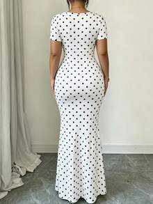 SHEIN Clasi Plus Size Women's Allover White Print Front Tie Short Sleeve Split Hem Dress Dates Formal Summer Elegant - Black and White - View 2