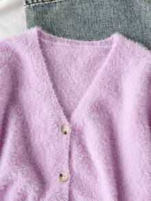 SHEIN 少女秋冬針織開襟毛衣新品，獨特設計展現女孩獨特時尚品味，凸顯自然清新特質，適合家庭時光、派對、戶外活動、節日聚會與穿搭拍照，Icon女孩必備 - 淡紫色 - 查看 6