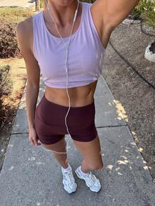 Exploreva Exploreva Light Purple Women's Outdoor Sports Racerback Tank Top - Mauve Purple - View 4