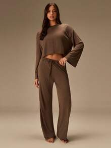 Athîral 2 pièces Ensemble de pyjama femme confortable et doux en tricot de bambou, col rond, manches longues et pantalon. Été - Marron - Voir 3