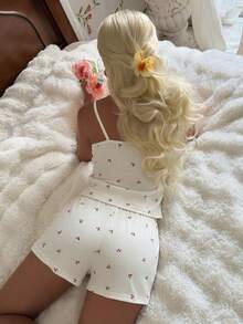 SHEIN Casual Underwear&Sleepwear 櫻桃印花細肩帶背心與短褲夏季睡衣套裝，適合嬌小女性的甜美居家服 - 白色 - 查看 2