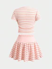 SHEIN Tween女孩夏季修身T恤與裙子2件套，新款粉色條紋短袖T恤與防走光裙裝套裝 - 粉色 - 查看 2