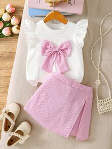 SHEIN 4-7Y Girls Sweet Bow Decor Beaded Flutter Sleeve Round Neck Top & Elastic Waist Pink Beaded Decor Split Shorts 2 Pieces Set, Suitable For Daily Wear, Parties And Other Occasions - Pink - View 3