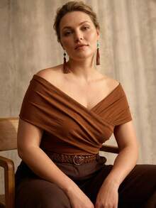 MOTF PREMIUM PLUS SIZE WOMEN SOLID CROSS WRAP OFF SHOULDER TEE - Brown - View 7