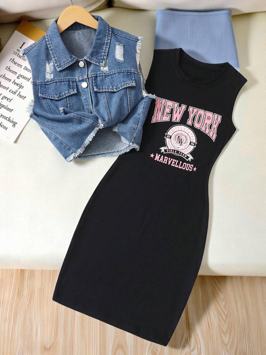 SHEIN Setelan 2 Potong untuk Anak Perempuan Remaja: Rompi Denim Biru dengan Ujung Berumbai dan Gaun Tanpa Lengan - MultiWarna - View 1