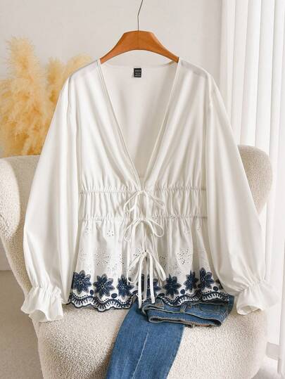 Lounesse Blusa de moda para mujer talla grande con diseño de frente abierto y dobladillo bordado