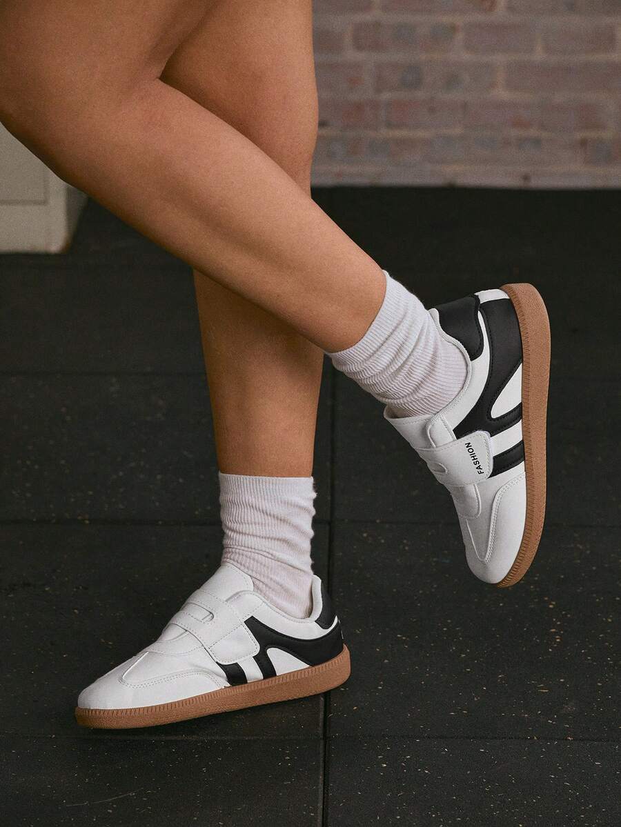 DareSee New Women's Plus Size 36-41 Casual Sports Fashion Lightweight Student Running Sneakers Back To School - View 1