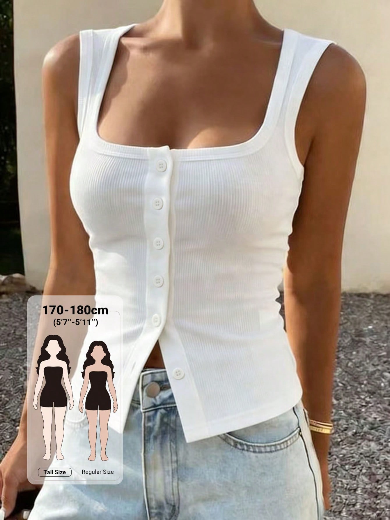 Neckline