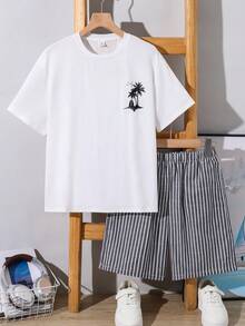SHEIN 2件組兒童青少年男孩新款休閒簡約學院風度假風條紋King圓領短袖T恤與短褲套裝，適合夏季街頭風、日常穿著、外出、居家、度假，春夏時尚舒適穿搭，可疊穿，時尚休閒運動風數位圖案T恤，開學季返校服 - 彩色 - 查看 4