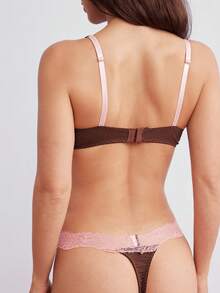 Elorette Conjunto de lencería con sostén y panty de encaje y parches - Multicolor - Ver 3