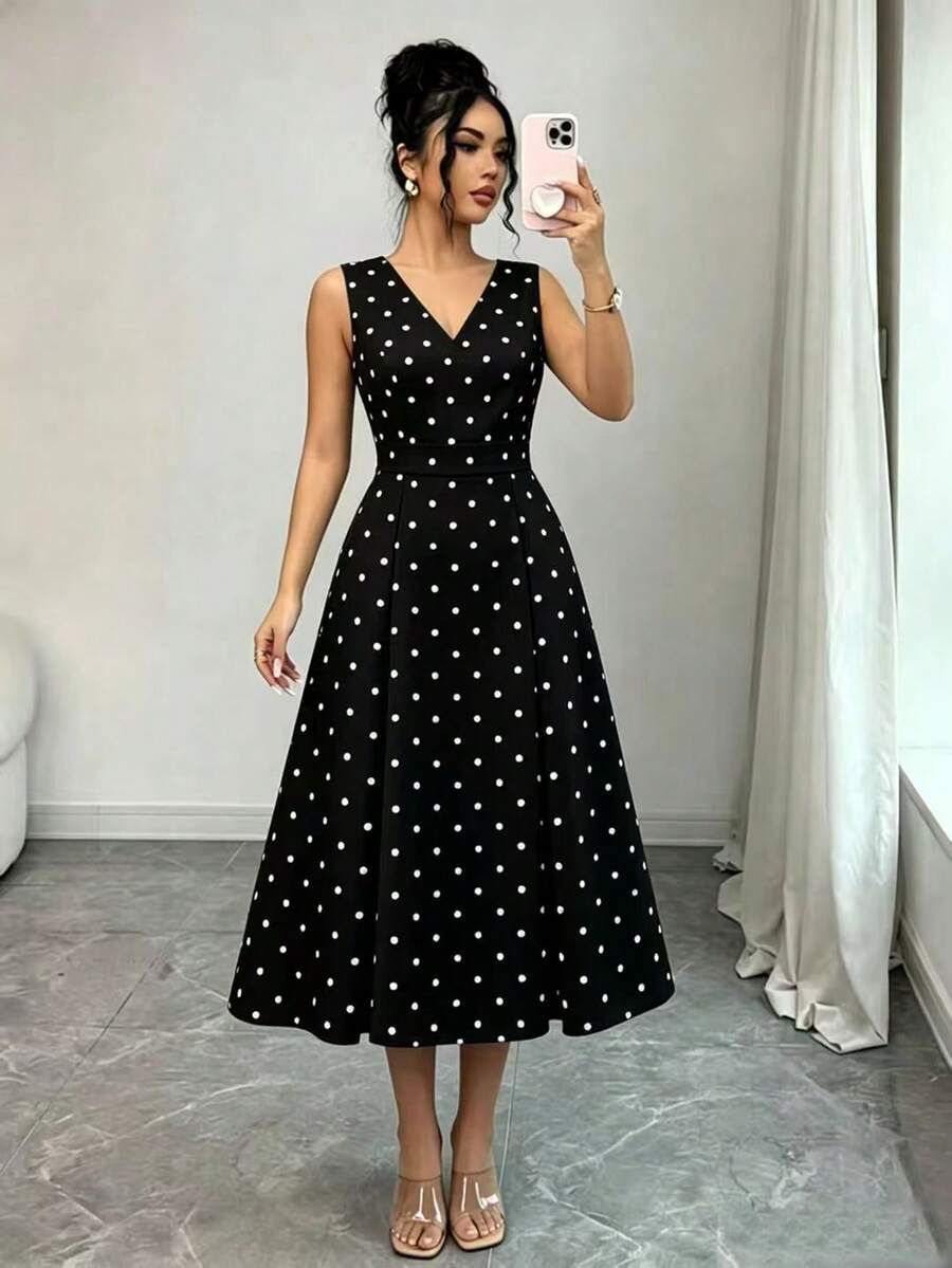 SHEIN Raffinéa فستان صيفي كلاسيكي بنقاط بولكا باللونين الأسود والأبيض، بخصر عالي، يبرز الوركين، بتصميم نحيف وناعم، مناسب للمواعيد - الأسود - مشاهدة 1
