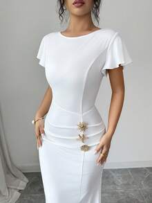 SHEIN Elenzya 女士纯色金属扣装饰连衣裙 - 白色 - 查看 3