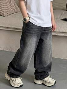 SHEIN Casuvi Kids 時尚群漢童裝寬鬆直筒牛仔褲,具有大學風格 - 黑色 - 查看 3