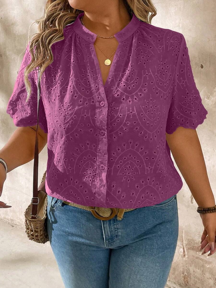 SHEIN LUNE CURVE 大尺碼短袖刺繡鏤空布料襯衫 - 紫色 - 查看 1