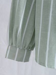 SHEIN 少女長袖鈕扣領直條紋襯衫，胸前刺繡圖案，時尚休閒上衣罩衫，適合春季、秋季及四季穿著，適用日常穿著、外出與活動 - 綠色 - 查看 4