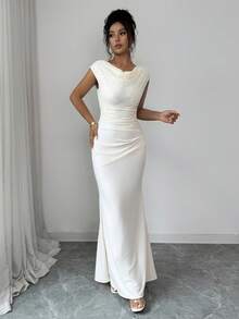 Elenzga Elegant Asymmetrical One-Shoulder Lace Patchwork Waist-Cinched Long Mermaid Dress For Women - White - View 4