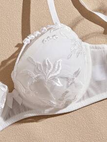 Lullawish Embroidered 3/4 Cup Floral Romantic Underwire Push-Up Comfortable Vacation Women's Bra - White - View 5