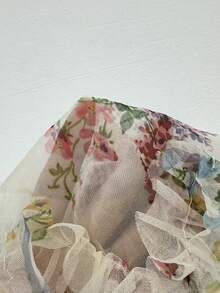 EMERY ROSE 女士优雅花卉网纱印花修身吊带背心，胸前系带设计，百搭时尚，适合优雅场合、通勤和休闲穿着，也适合波西米亚音乐节、度假和夏季海滩等场合。 - 杏色 - 查看 6