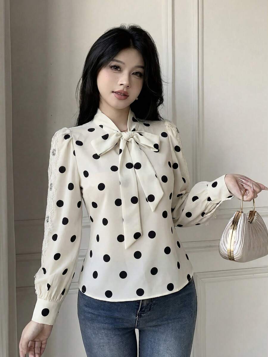 Celisse Camicetta da donna a pois in tessuto, con fiocco al collo, patchwork in pizzo, maniche lunghe a sbuffo, stile casual - Bianco - Visualizzare 1