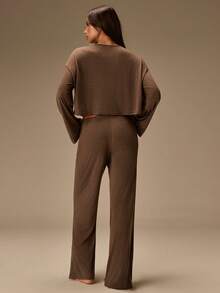 Athîral 2 pièces Ensemble de pyjama femme confortable et doux en tricot de bambou, col rond, manches longues et pantalon. Été - Marron - Voir 2