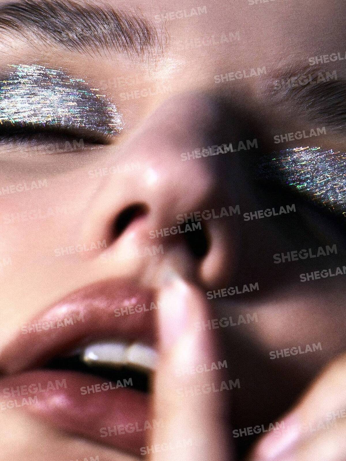 Insta-Party Glitter Liner-Disco Ball