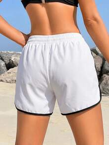 Swim SPRTY Celana Pendek Pantai Kasual Wanita dengan Tali Serut di Pinggang - Hitam dan Putih - View 2