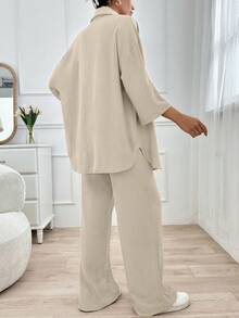 SHEIN مجموعة ملابس علوية أكمام طويلة بأزرار أمامية وبنطال طويل بربطة أمامية للنساء، طقم ملابس صيفي كاجوال بطراز بسيط - بني فاتح - مشاهدة 3