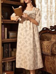 PalaceNights Vintage Floral Palace Style Embroidered Patchwork Square Neck 5-Sleeve Loose Long Women's Nightgown - Multicolor - View 3