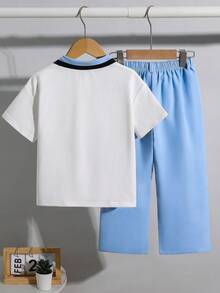SHEIN 2件組兒童小男孩寬鬆休閒 Polo 衫與長褲套裝，男孩服飾套裝，適合春/夏、情人節、約會、夏季穿搭、海灘週末、家庭聚會、返校季、婚禮季、運動、生日派對 - 彩色 - 查看 5