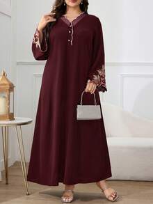 Al Najma 大尺碼女款花卉刺繡袖口優雅阿拉伯風洋裝 - 酒紅色 - 查看 5
