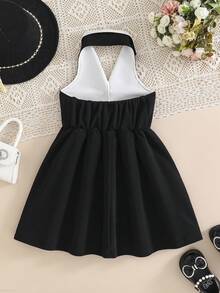 SHEIN Elladie kids 少女夏季新款時尚黑白掛脖露背收腰鉚釘珍珠鈕扣優雅甜美百搭度假風洋裝 - 黑與白 - 查看 3