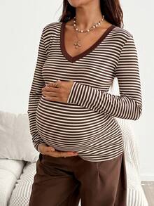 SHEIN Kaos Hamil Lengan Panjang Bergaris Leher V Kasual Serbaguna untuk Musim Gugur - Coklat - View 4