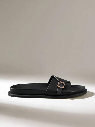 Solecia Men's Fashion Black Comfortable Flat Beach Sandals Men's