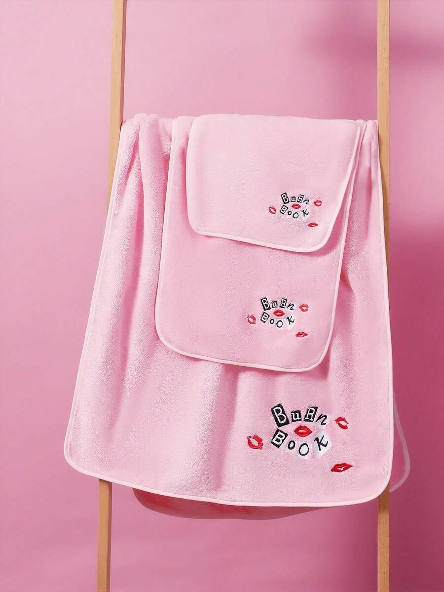 Mean Girls | SHEIN 1pc Cartoon Sponge, Printed Bath Towel, Beach Towel, Can Be Used On The Beach, Swimming Towel - Pink - View 1