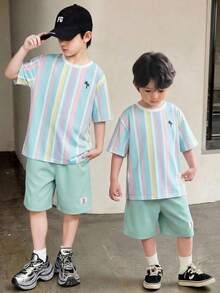 SHEIN Camiseta de punto estampada de manga corta y cuello redondo para niños preadolescentes, adecuada para primavera y verano, ideal para deportes diarios, escuela, ropa de calle, fiestas y ocio en el hogar - Multicolor - Ver 5