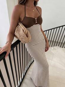 Avenya 女款白色棕色條紋掛脖百褶貼身洋裝 度假夏季海灘熱帶優雅風 - 彩色 - 查看 4