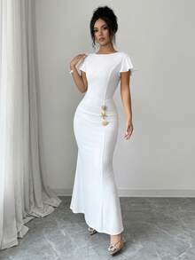 SHEIN Elenzya 女士纯色金属扣装饰连衣裙 - 白色 - 查看 5