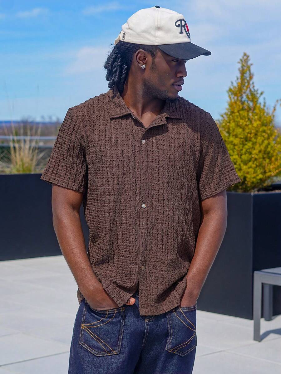 Harrin Don Harrin Don Men Solid Color Single-Breasted Casual Short Sleeve Shirt (Random Print) - Brown - View 1