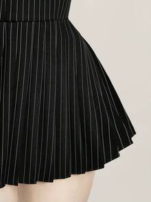 SHEIN ICON 女款條紋拼接配色法式溫柔圓領洋裝 - 黑與白 - 查看 8
