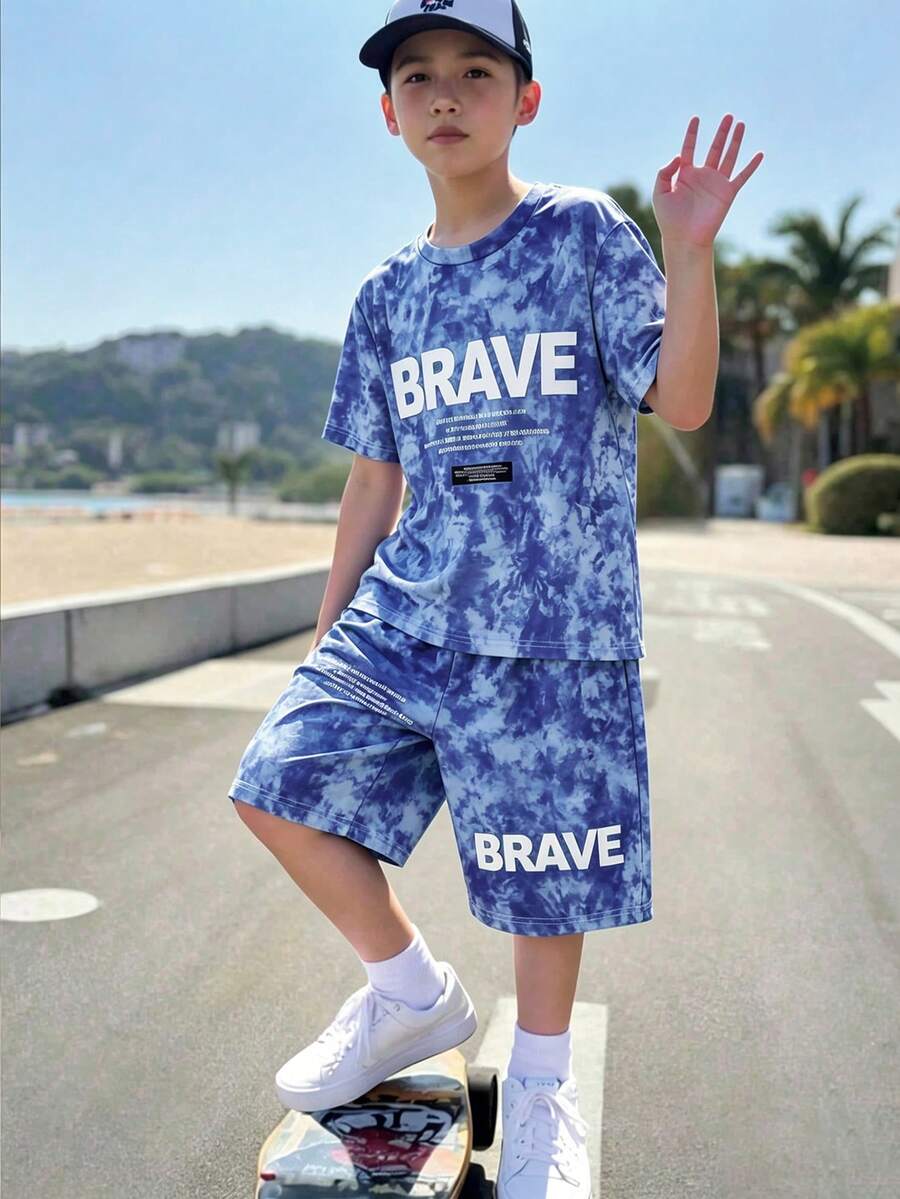 2件組青少年男孩休閒街頭風口號印花短袖圓領T恤與短褲套裝,適合夏季日常休閒穿著、度假海灘旅行,舒適面料,時尚版型,春夏新款,適用多季節與多場合 - 藍色 - 查看 1