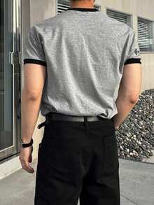 DAZY 夏季拼接撞色領圓領字母印花修身男士T恤 - 灰色 - 查看 2