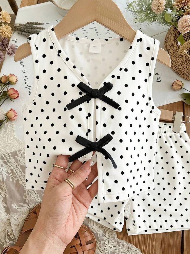 SHEIN LMoss Kids Vintage Sweet Versatile Black & White Contrast Polka Dot Print, Parent-Child Outfit, Young Girl Woven Printed Top & Woven Shorts 2-Piece Set, Y2K, Music Festival, BM, American Retro Sweet, Casual Campus Sports Style, Outdoor Picnic, Outing, Street Style - Multicolor - View 7