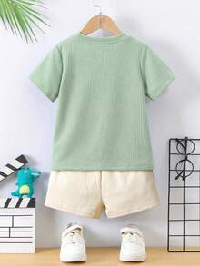 SHEIN Setelan Kasual 2 Potong untuk Anak Laki-Laki: Kaos Lengan Pendek dengan Kantong Kontras dan Celana Pendek - Mint Green - View 2