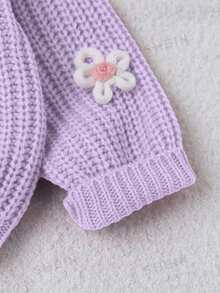 SHEIN 女嬰紫色花卉圓領針織衫「Baby」刺繡字母 3D 花朵裝飾 可愛仙氣款 秋季家庭套裝 婚禮賓客穿搭 - 紫色 - 查看 6