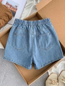GlowEve CURVE Pantaloncini in denim casual con perline per donne taglie forti - Blu lavato medio - Visualizzare 2