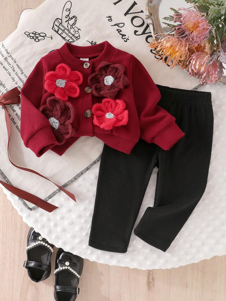 SHEIN 嬰兒/幼兒（女童）紅色羅紋長袖開襟外套，大花飾裝搭配純色長褲 2 件套，春秋休閒日常寬鬆套裝