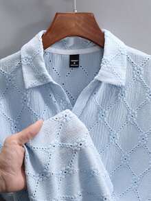 Manfinity Homme 男士大尺碼刺繡短袖休閒 Polo 衫 - 藍色 - 查看 1