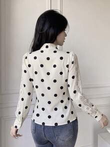 Celisse Camicetta da donna a pois in tessuto, con fiocco al collo, patchwork in pizzo, maniche lunghe a sbuffo, stile casual - Bianco - Visualizzare 2